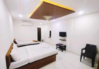Hotel O Grand Executive - Chikalthān - 5