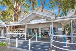 Ocean Outlook - Absolute Beachfront Studio - Palm Cove - 4