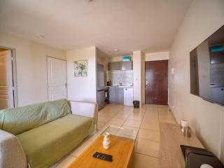 Vittoria - chambre climatisée, vue mer, proche des impôts - Saint-Denis - 8