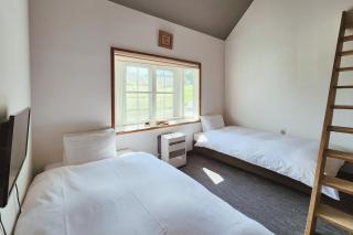 Sunshine Hakuba Ski-to-door by JAMSZ ROYALE - 5