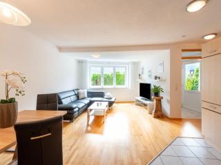 Herrliche Ferienwohnung mit Sauna in Strengen - Strengen - 4