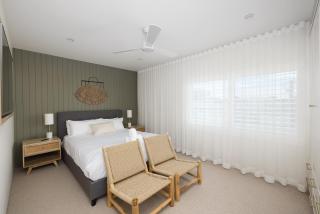 6 Shoal Edge - Shoal Bay - 2