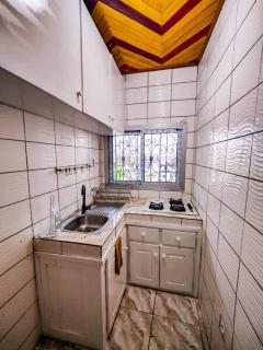 Studio meublé Douala Yassa - Ngori - 3