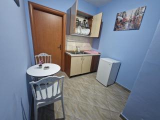 HOLIDAY APARTMENTs 2 - 2