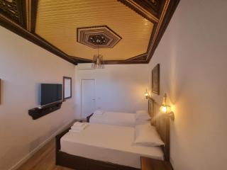HOTEL VILA TWIX - Berat - 8