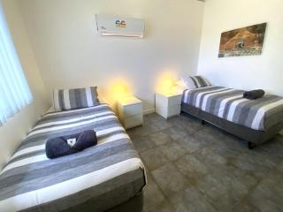 Osprey Holiday Village Unit 111 - Exmouth - 2
