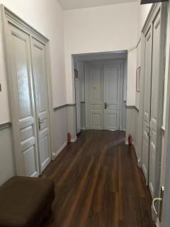 Antique Hostel - 1