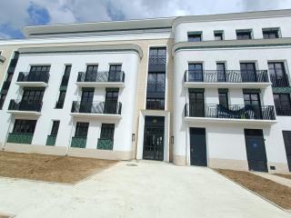 Disney T3 LUXE neuf 6P 2 ch 2 salle de bains parking privé en sous sol lit bébé C205 - Chessy - 8