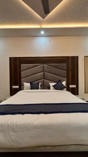 JR Grand Resort - Malpura - 3