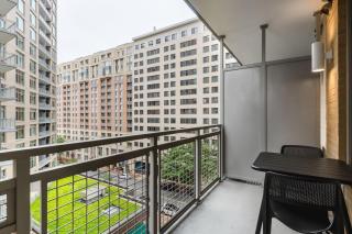 Blueground Bethesda roof pool nr food metro WDC-916 - 5