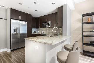 Blueground Bethesda roof pool nr food metro WDC-916 - 3