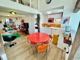 La Petite Eole - Déco 70's, Entre Rouen et Dieppe - - 5