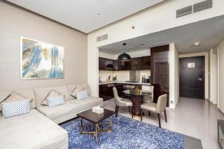 Modern with Stunning City View in Damac Majestine - Dubai - 9