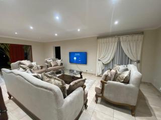 The Villa @ Balugha River Estate - Glengariff - 9