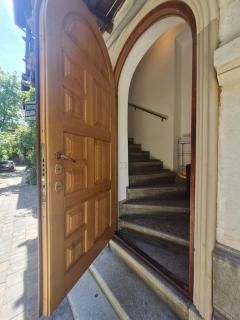 Independent studio in a villa with garden - Bucarest - 8