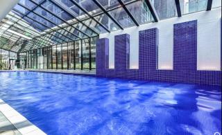 CBD Apartment, Sleeps 4 with Free Car Park - 5