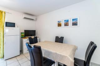 Apartments Oleander Kricin - Baška - 1