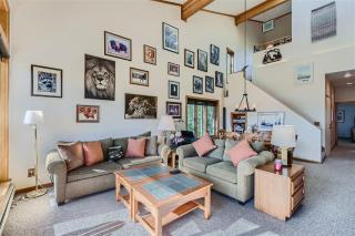 2151 The Pines condo - 4