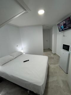 Habitaciónes doble con baño privado en el centro de Madrid - Madrid - 8