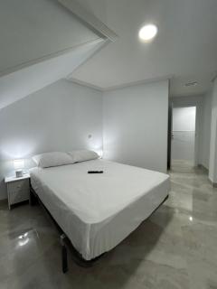 Habitaciónes doble con baño privado en el centro de Madrid - Madrid - 6