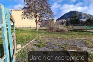 Apt or chalet near the slopes Briançon - 2