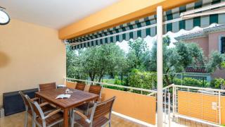 Apartment Zmak with Terrace - Umag - 9
