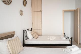 EliAna home at Venetian walls by 8essentially - Bendevís - 2