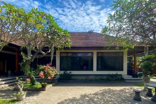 Raja Asri Guest House Sanur Mitra RedDoorz - Sanur - 4