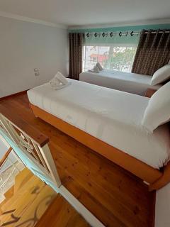 Crown Deluxe Apartments - 3