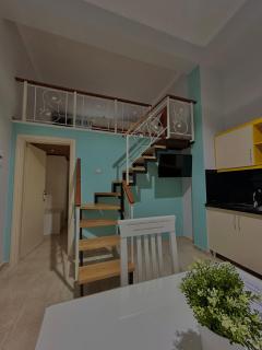 Crown Deluxe Apartments - 0