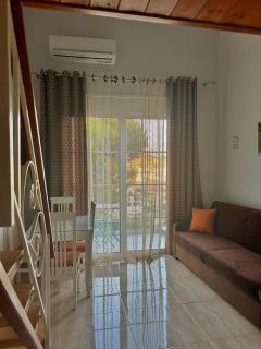 Crown Deluxe Apartments - Sarandë - 8