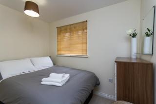 Sawadee Apartments - Warwick - 4