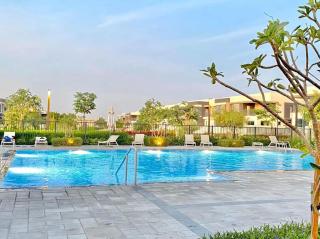Oraya - Suburban Serenity at Spacious 4BR Villa in Maple 2 - Dubai - 8