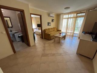 Quiet apartment with big terrace in Santa Marina with parking - 2