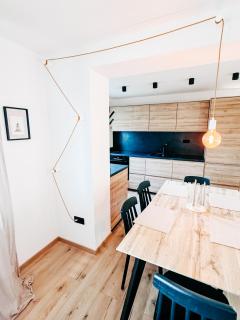 Großes Apartment, Top-Lage, See & Berge, Sauna - 2