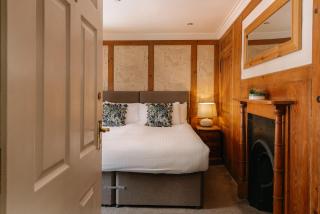 Hewitt's Restaurant & Rooms - 2