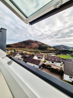 Neue Maisonette-Wohnung mit See-& Bergblick, Sauna - Winterberg - 2