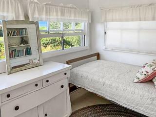 Elegant Nantucket Retreat on Village Way 3BR - Nantucket - 1