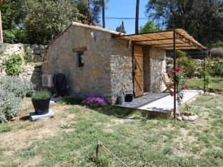 CABANON PROVENCAL en pierres et acces piscine luxe - Lorgues - 0
