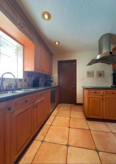 Spacious 3BR Oasis with Private Pool - Fort Lauderdale - 2