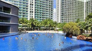 Rave Staycation - Manila - 2