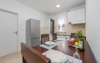 Cozy Apartment In Sveti Petar Na Moru - Sveti Petar - 4