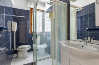 Two-Levels Apartment with Terrace and Parking - Viareggio - 4