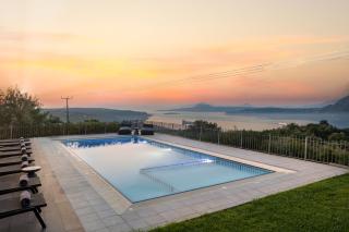 SeaSilia Luxury Villa - Korakiaí - 2