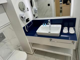 Aparthotel orbi with sea viev - Batumi - 4