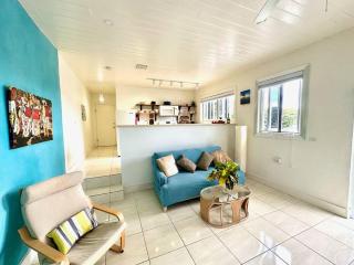 Two charming connected apartments for 4 or family - Nassau - 0