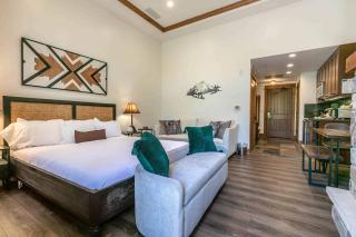 Catamount Lodge 105 by East West Hospitality - Truckee - 7