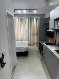 Studio cama queen - São Paulo - 7