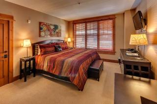 Catamount Lodge 204 by East West Hospitality - 2