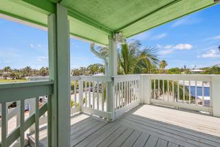 Oceanfront Inn, Standard Room, King Bed, Town View, #10 - Fort Pierce - 7